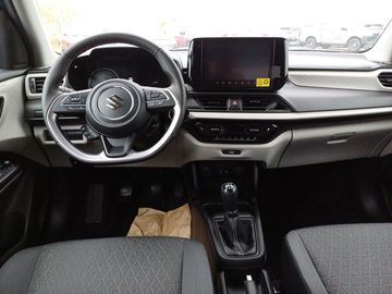 Car image 11