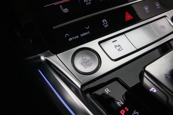 Audi e-tron 55 Advanced 300 kW image number 24