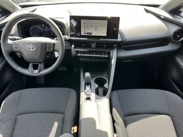 Car image 10