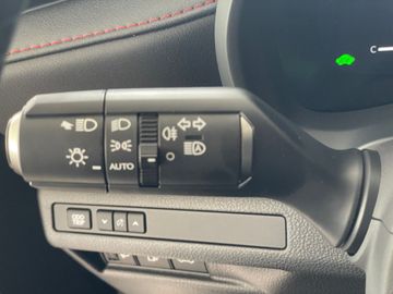 Car image 27