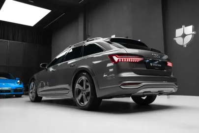 Car image 39