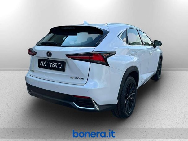 Lexus NX 300 h 145 kW image number 3