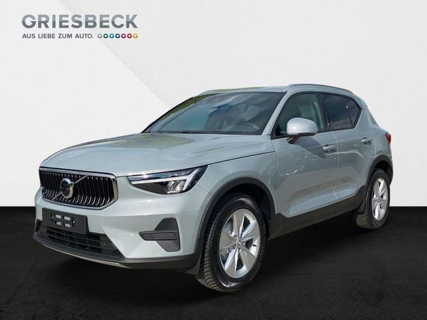 Volvo XC40 T2 Core 95 kW image number 1