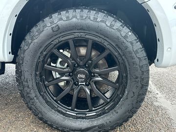 Car image 29