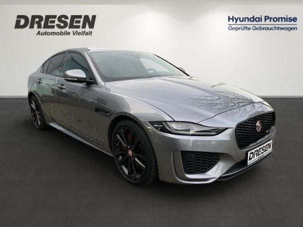 Jaguar XE P250 SE 184 kW image number 2