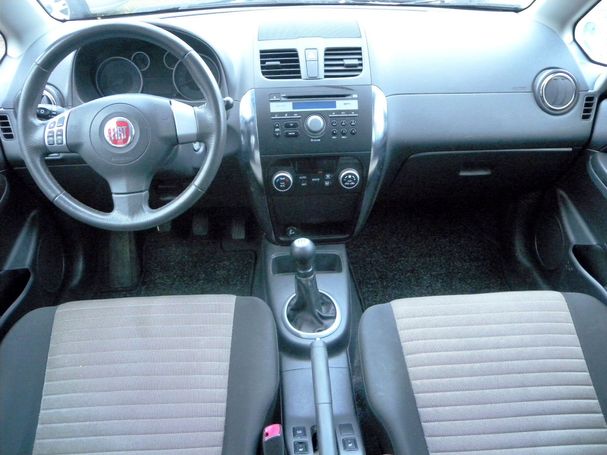 Fiat Sedici 1.6 16V Emotion 88 kW image number 9