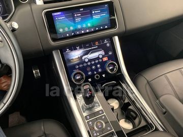 Car image 30