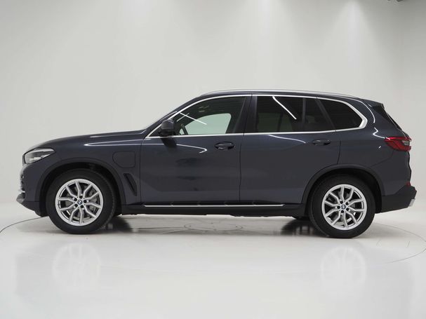 BMW X5 45e xDrive 290 kW image number 3