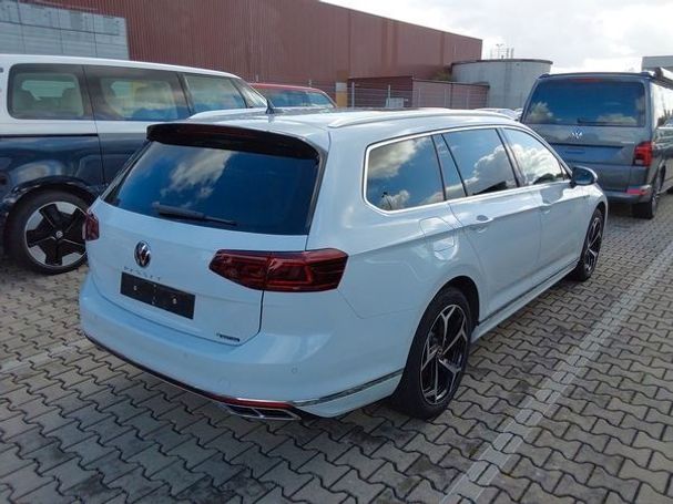 Volkswagen Passat Variant TDI 4Motion R-Line DSG 147 kW image number 3