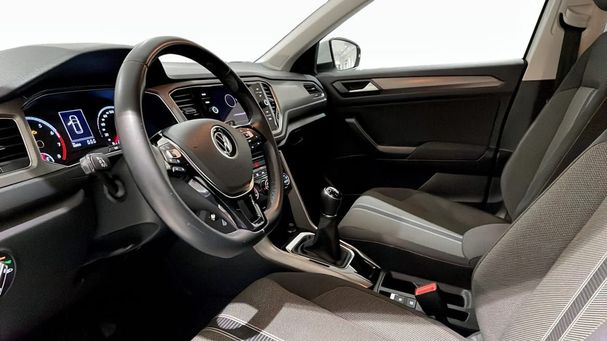 Volkswagen T-Roc TSI 81 kW image number 7