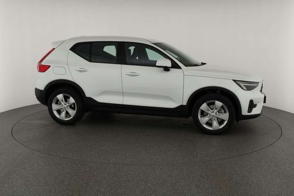 Volvo XC40 B3 Core 120 kW image number 20