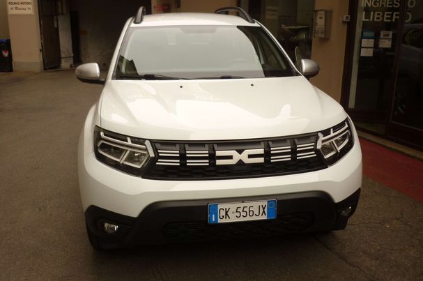 Dacia Duster TCe 90 Prestige 67 kW image number 2