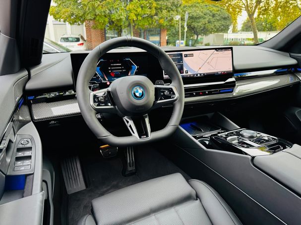 BMW 530 e 220 kW image number 11