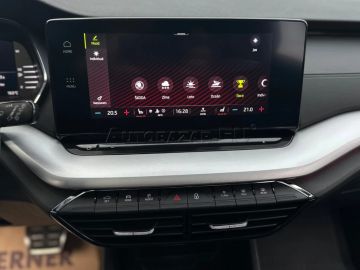 Car image 37