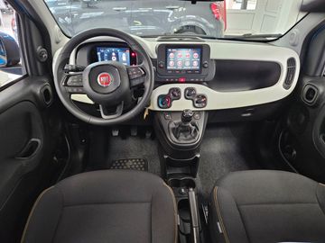 Car image 9