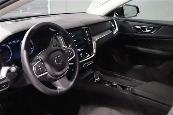 Volvo V60 B3 120 kW image number 8