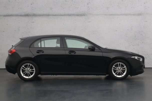 Mercedes-Benz A 180 100 kW image number 24