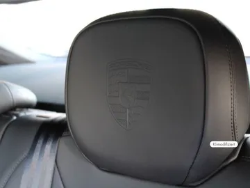 Car image 34