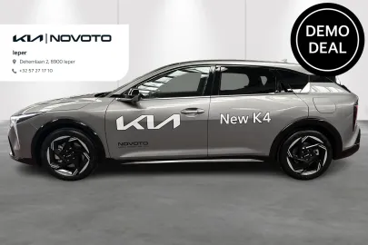 Car image 4