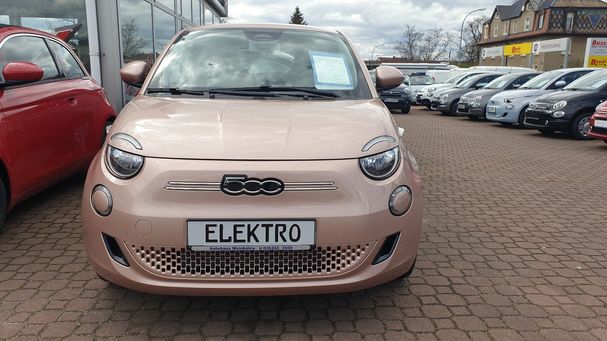 Fiat 500 e 70 kW image number 3