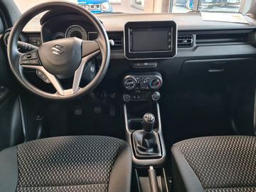 Car image 10