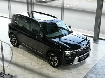 Car image 38