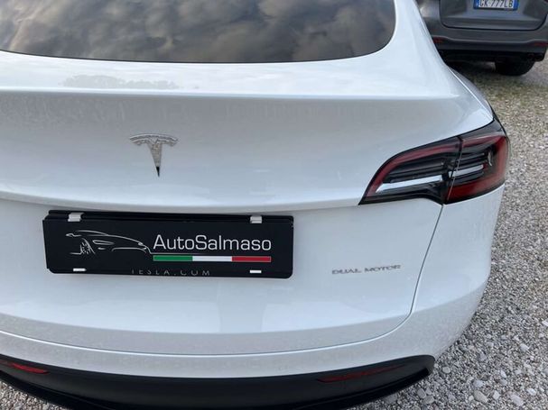 Tesla Model Y Long Range AWD 153 kW image number 9