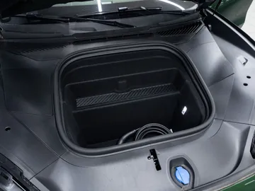 Car image 35