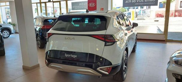 Kia Sportage 1.6 T-GDI 112 kW image number 4