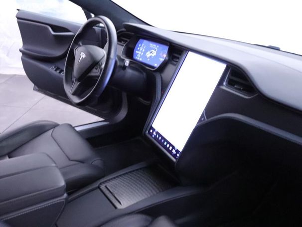 Tesla Model S AWD 586 kW image number 11