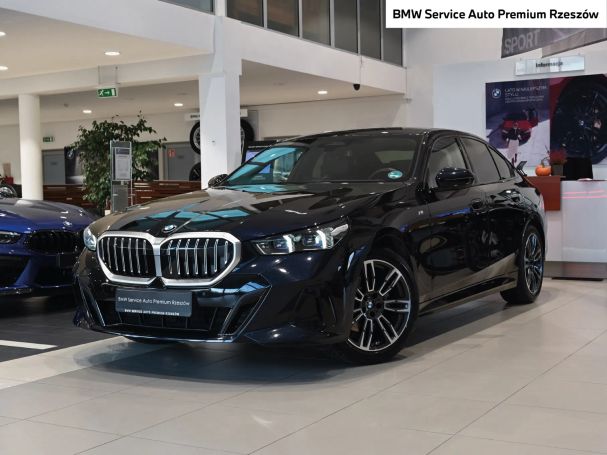 BMW 520d xDrive 145 kW image number 1