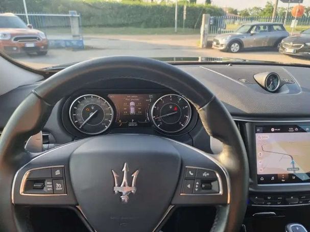 Maserati Levante 257 kW image number 10