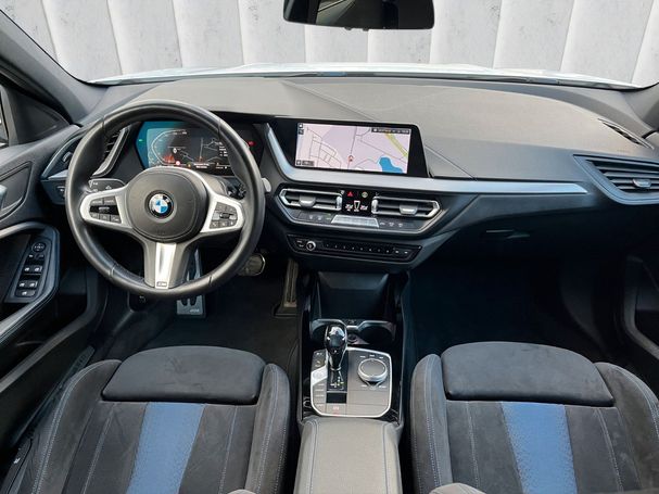 BMW 118i 100 kW image number 22