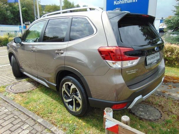 Subaru Forester 2.0ie Platinum 110 kW image number 6