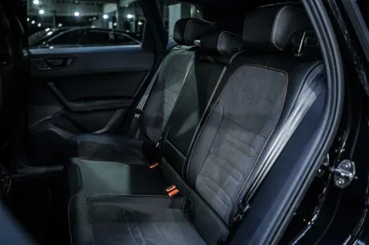 Car image 27