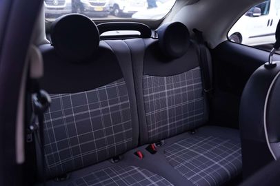 Car image 37