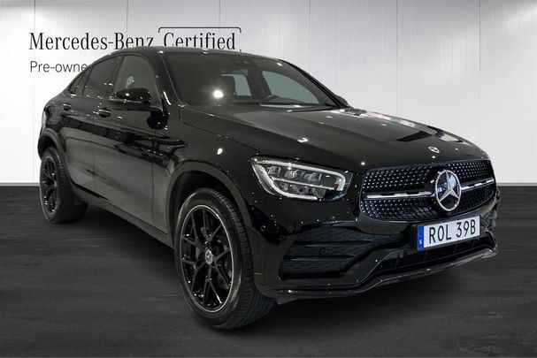 Mercedes-Benz GLC 300 e 235 kW image number 2