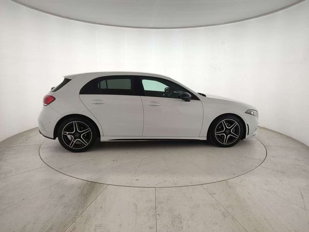 Mercedes-Benz A 180 d EDITION 85 kW image number 3