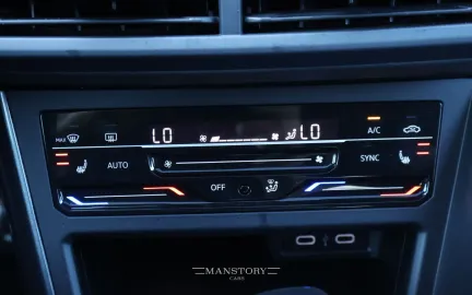 Car image 38