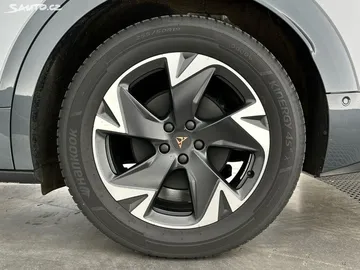Car image 45