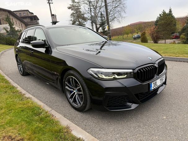 BMW 530d Touring xDrive 210 kW image number 2