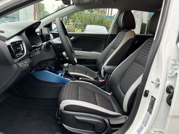 Car image 21