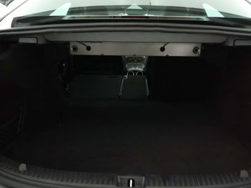 Car image 37