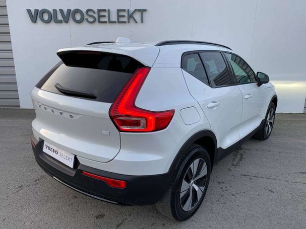 Volvo XC40 T4 95 kW image number 3