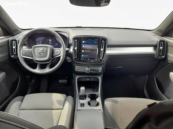 Volvo XC40 B3 Core 120 kW image number 7