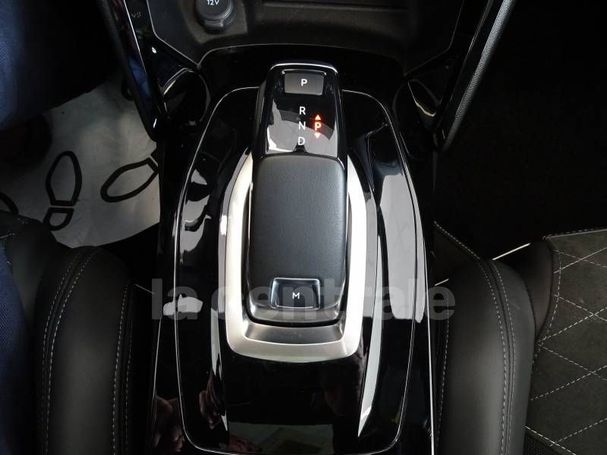 Peugeot 2008 PureTech 130 96 kW image number 8