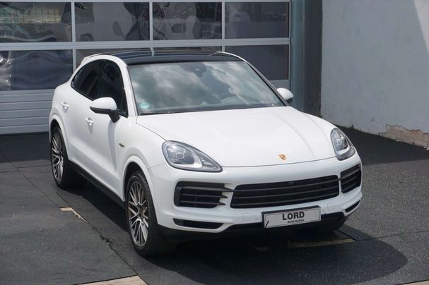 Porsche Cayenne Coupé E-Hybrid 340 kW image number 3