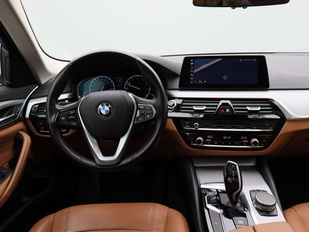 BMW 520i Touring 135 kW image number 8