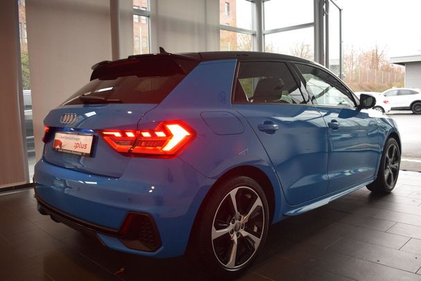 Audi A1 25 TFSI S-line Sportback 70 kW image number 3