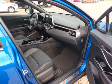 Car image 10